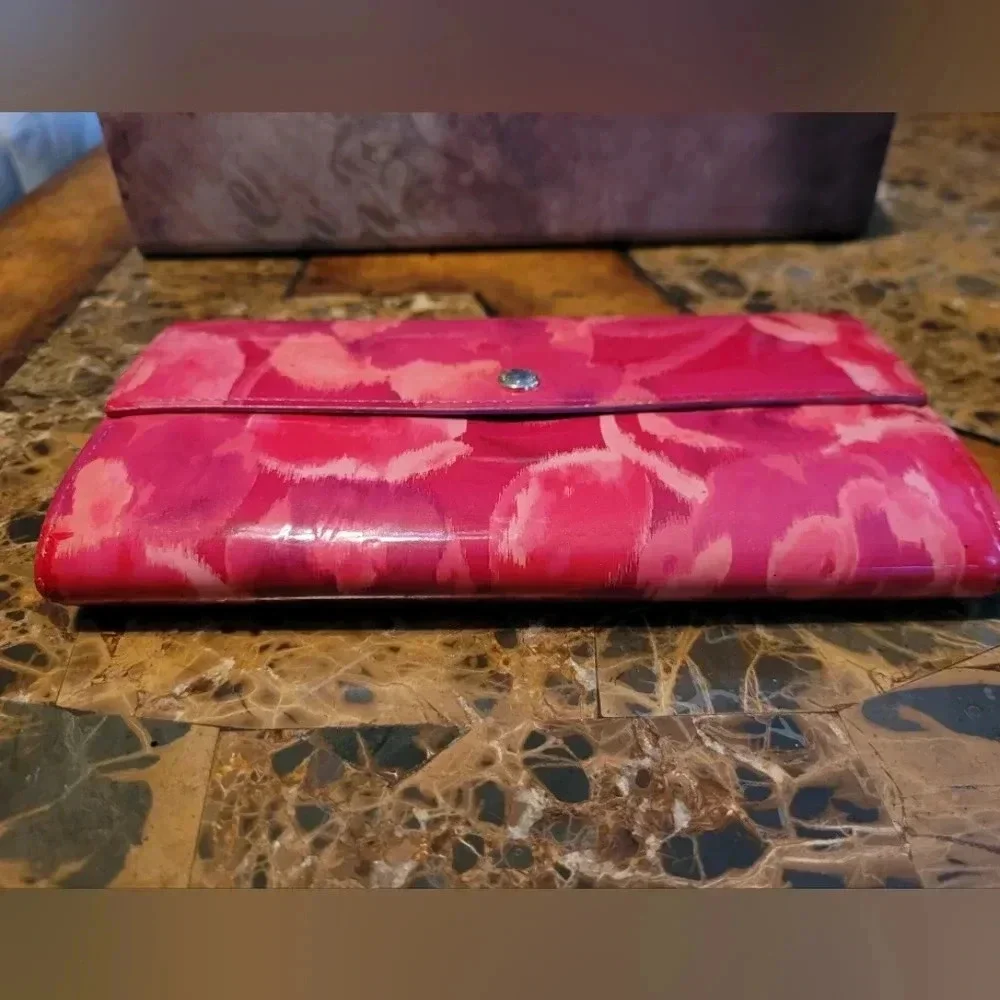 Louis Vuitton Vernis Ikat - Picture 4 of 9